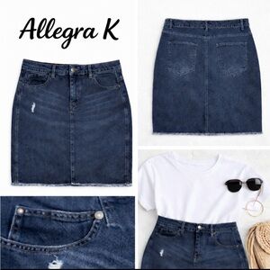 NWT. Allegra K. Distressed Ripped Hem
Jeans Denim Skirt. Casual chic. Size L.
